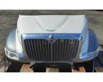 2006 International 4300 Hood 41"L Set Back Axle, Part # 3535801C98 / 3807254C97