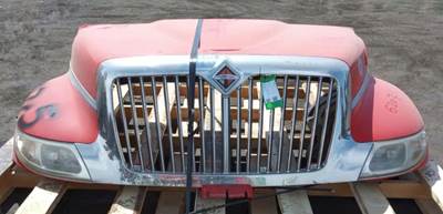 International DuraStar 4300 Hood