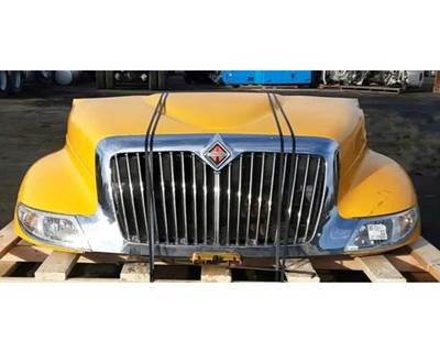 Used 2018 International DuraStar 4300 Hood 41"L Set Back Axle, Part # 3822156C98