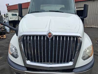 International LT625 Hood