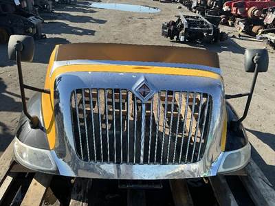 International TranStar 8600 Hood