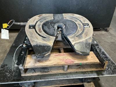 Jost CXU612 Hood for a Mack CXU612