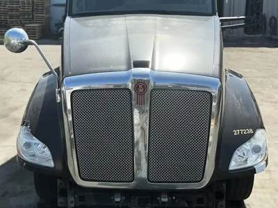 Kenworth T680 Hood