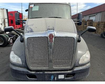 Used 2019 Kenworth T680 Hood 55"L, Dark Purple