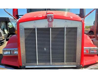2011 Kenworth T800 Short Set Back Hood 55"L Complete