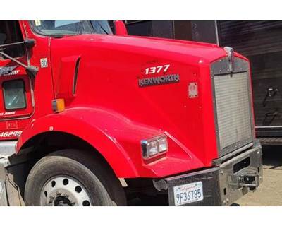 2016 Kenworth T800 Hood, Complete, 55"L
