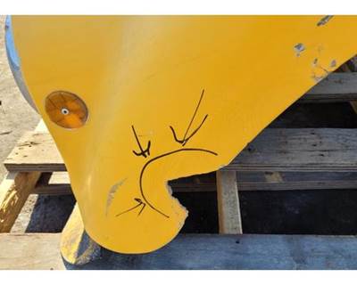 Used 1982 Kenworth W900 Hood 64"L, Part # K146-623