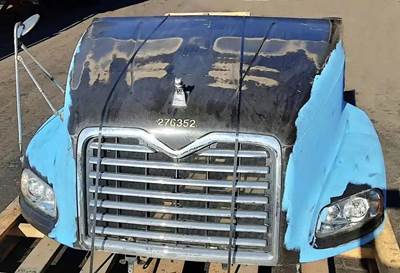 Mack CXU613T Hood