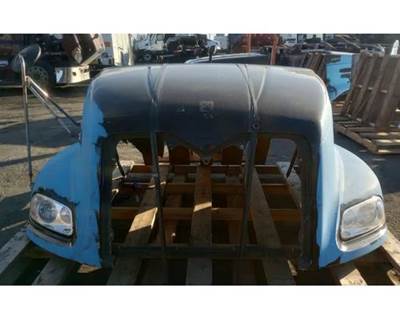 2012 Mack Pinnacle CXU613 Hood 52"L SBA, Part # 82716357