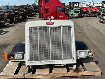 1990 Peterbilt 378 Complete Hood 55"L