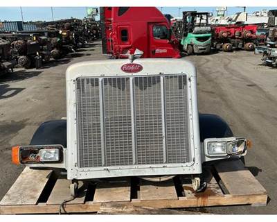 1990 Peterbilt 378 Complete Hood 55"L