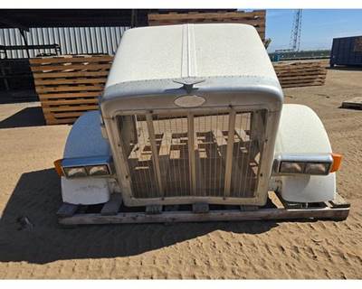 Peterbilt 379 Hood