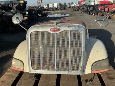 Peterbilt 386 Hood