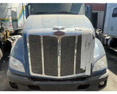 Peterbilt 579 Hood