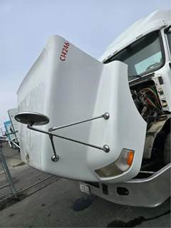 Volvo VNM Hood