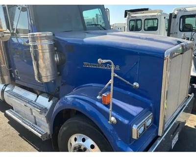 2012 Western Star 4900FA Complete Hood 63"L