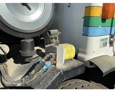 Peterbilt 320 Hydraulic Pump