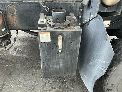 Capacity TJ5000 Right Hydraulic Tank / Reservoir for a Capacity Of Texas TJ5000