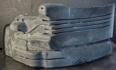 Freightliner Cascadia 113 Inner Fender