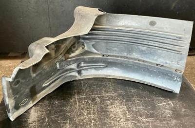 Freightliner Cascadia 113 Inner Fender