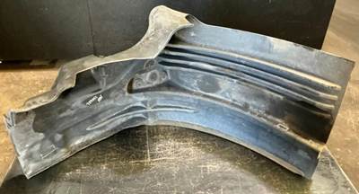 Freightliner Cascadia 113 Inner Fender