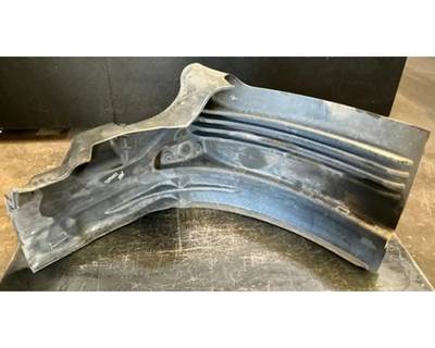 Freightliner Cascadia 113 Right Inner Fender