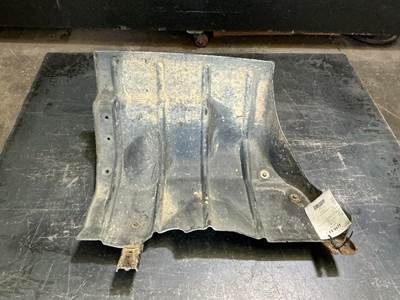 International 4400 LP Right Inner Fender