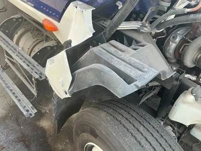 International LT625 Inner Fender