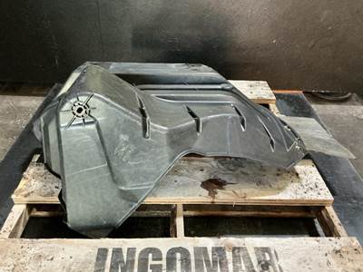 International LT625 Right Inner Fender