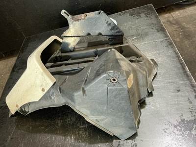 International LT625 Left Inner Fender