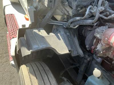 International LT625 Right Inner Fender