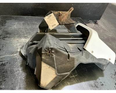 International LT625 Right Inner Fender