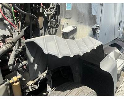 Mack Pinnacle CXU612 Inner Fender for a Mack CXU612