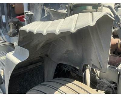Mack Pinnacle CXU613 Inner Fender for a Mack CXU613