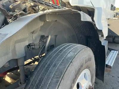 Volvo VNL Inner Fender