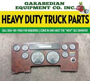 Freightliner Century Class 120 Instrument Panel Cluster