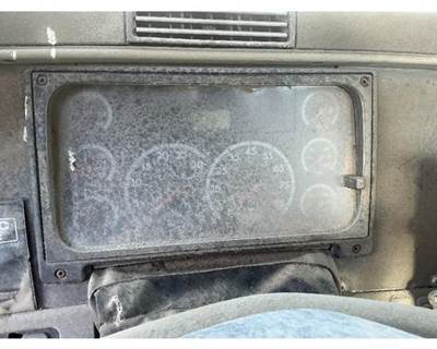 Freightliner Columbia 112 Instrument Panel Cluster for a Freightliner COLUMBIA