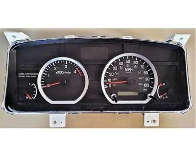 Isuzu Reach Left Instrument Panel Cluster