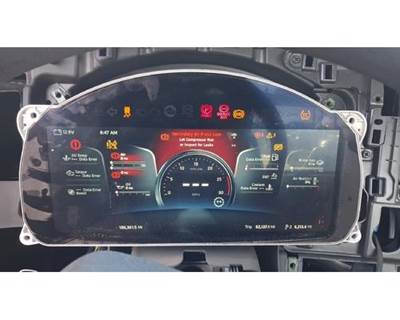 Kenworth T680 Instrument Panel Cluster