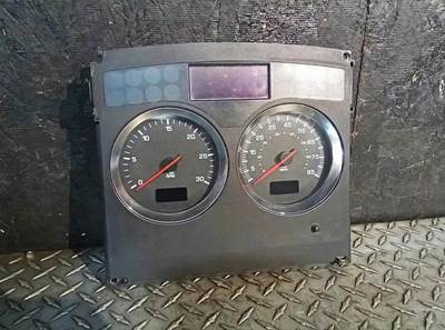 Kenworth T800 Instrument Panel Cluster
