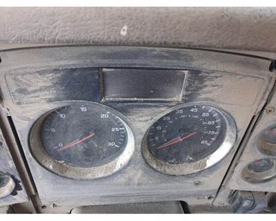 Kenworth T800 Instrument Panel Cluster
