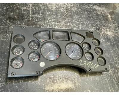 Mack CXU633T Instrument Panel Cluster