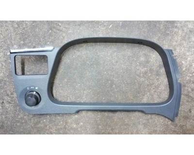 Peterbilt 579 Instrument Panel Cluster