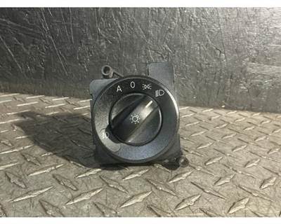 Used 2024 Freightliner Cascadia 116 Headlamp Control Switch Auto with Fog Light, Part #