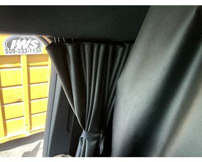 Used 2021 Freightliner Cascadia 126 Right Side Front Windshield Curtain Covers