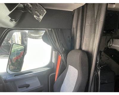 Used 2020 Freightliner Cascadia 126 Right Side Front Windshield Curtain Covers
