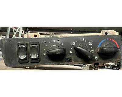 Freightliner Century 120 HVAC Control, Part # A22-54708-214 (Replaced by A22-79336-002)