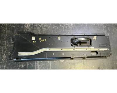 2012 Peterbilt 386 Right Upper Door Lockboard Panel, Part # R25-6067 R77-6032R