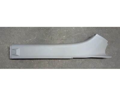 Used 2022 Peterbilt 579 Right Over Door Trim Panel Cover, Part # S60-1540-20720