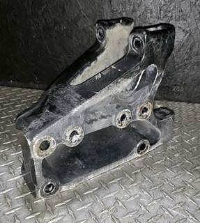 Paccar FlexAIr / AG380 RH Passenger Side Aluminum C Spring Hanger, P/N C11-6001R